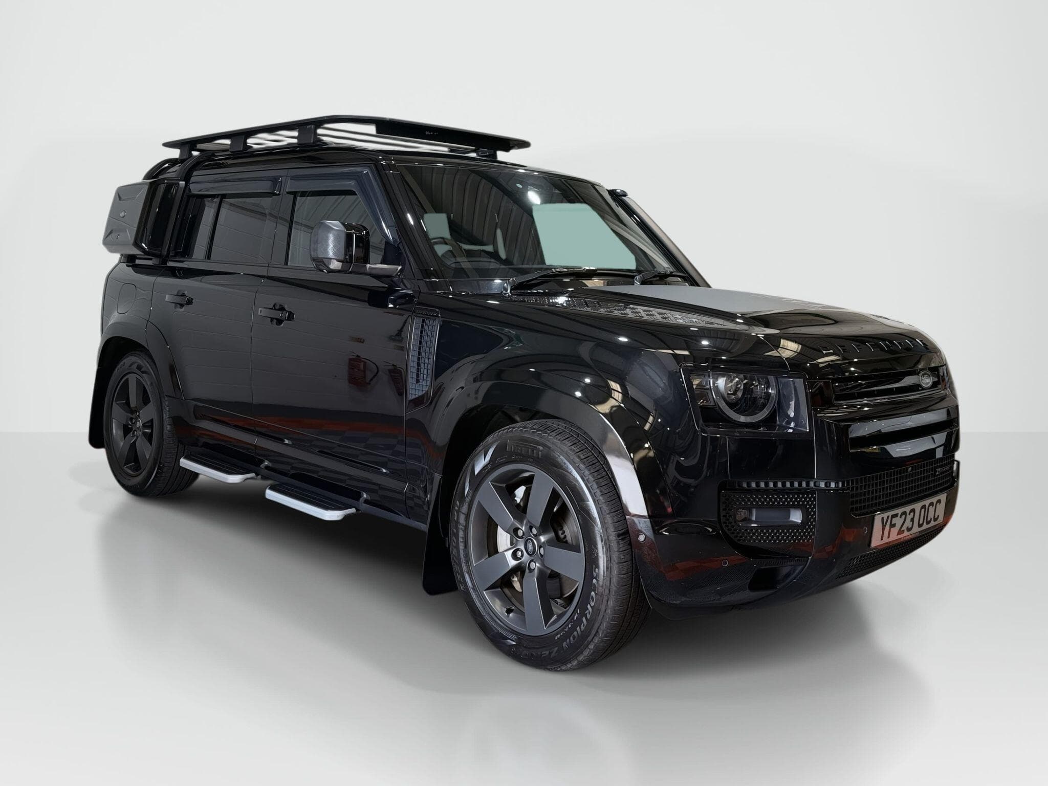 Land Rover Defender 110